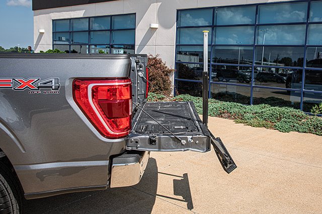 Used 2021 Ford F150 XLT w/ Equipment Group 302A High AWD/4WD image 19