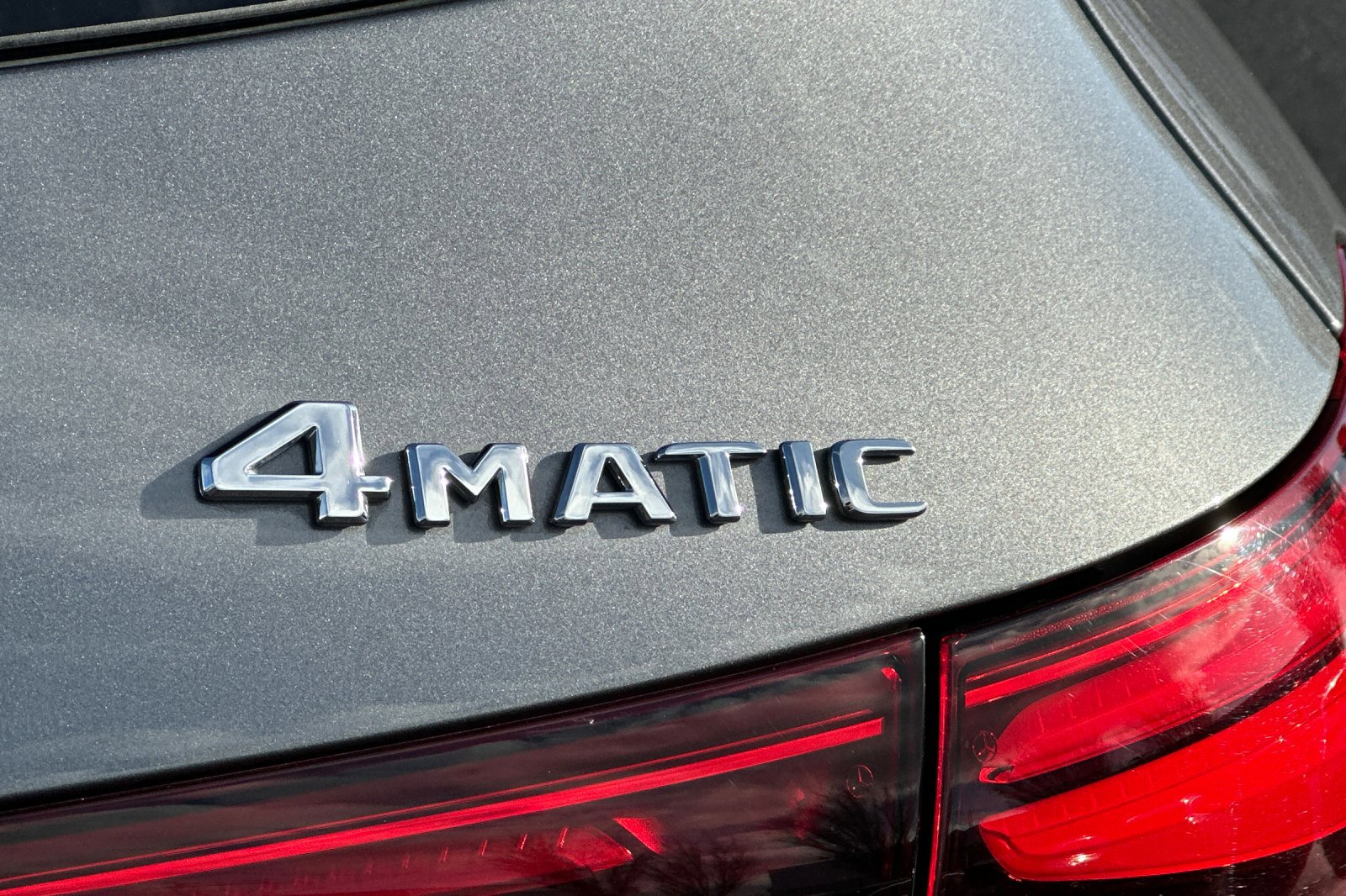 Used 2025 Mercedes-Benz GLA 250 4MATIC image 27