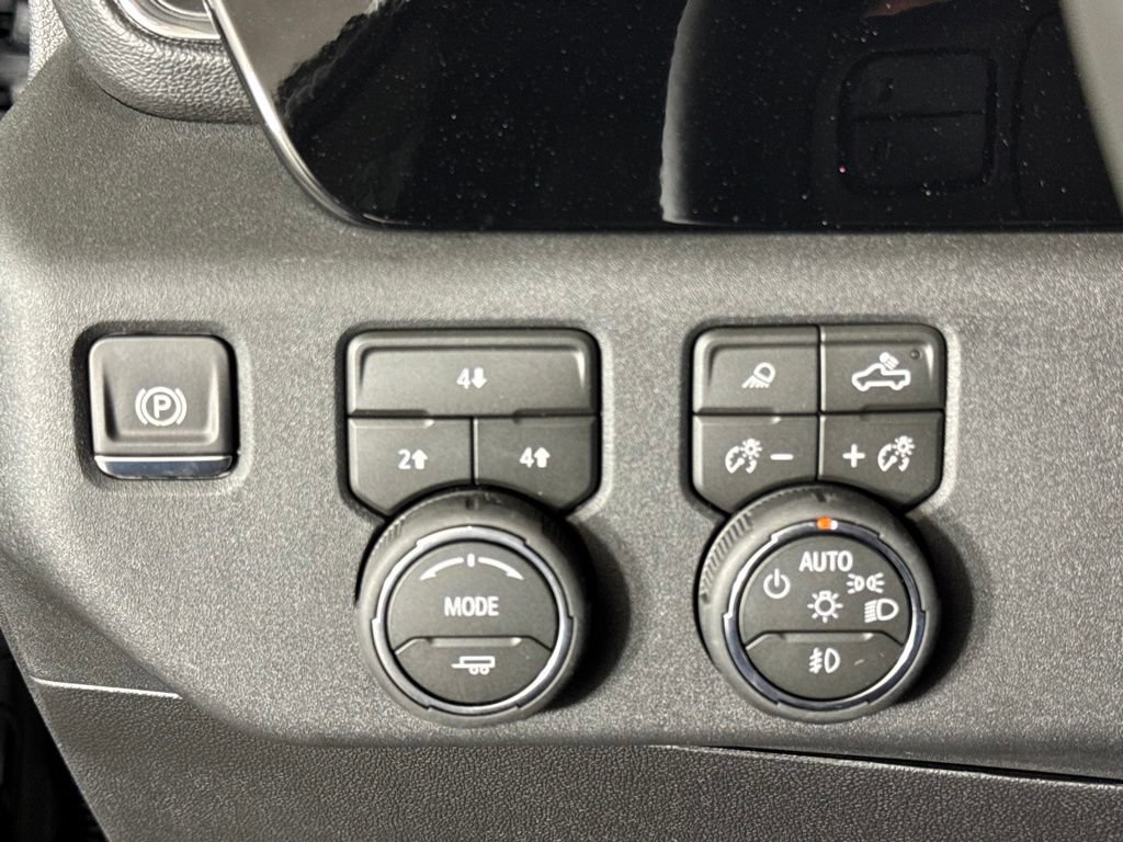 New 2026 Chevrolet Silverado 3500 LT w/ Safety Package AWD/4WD image 22