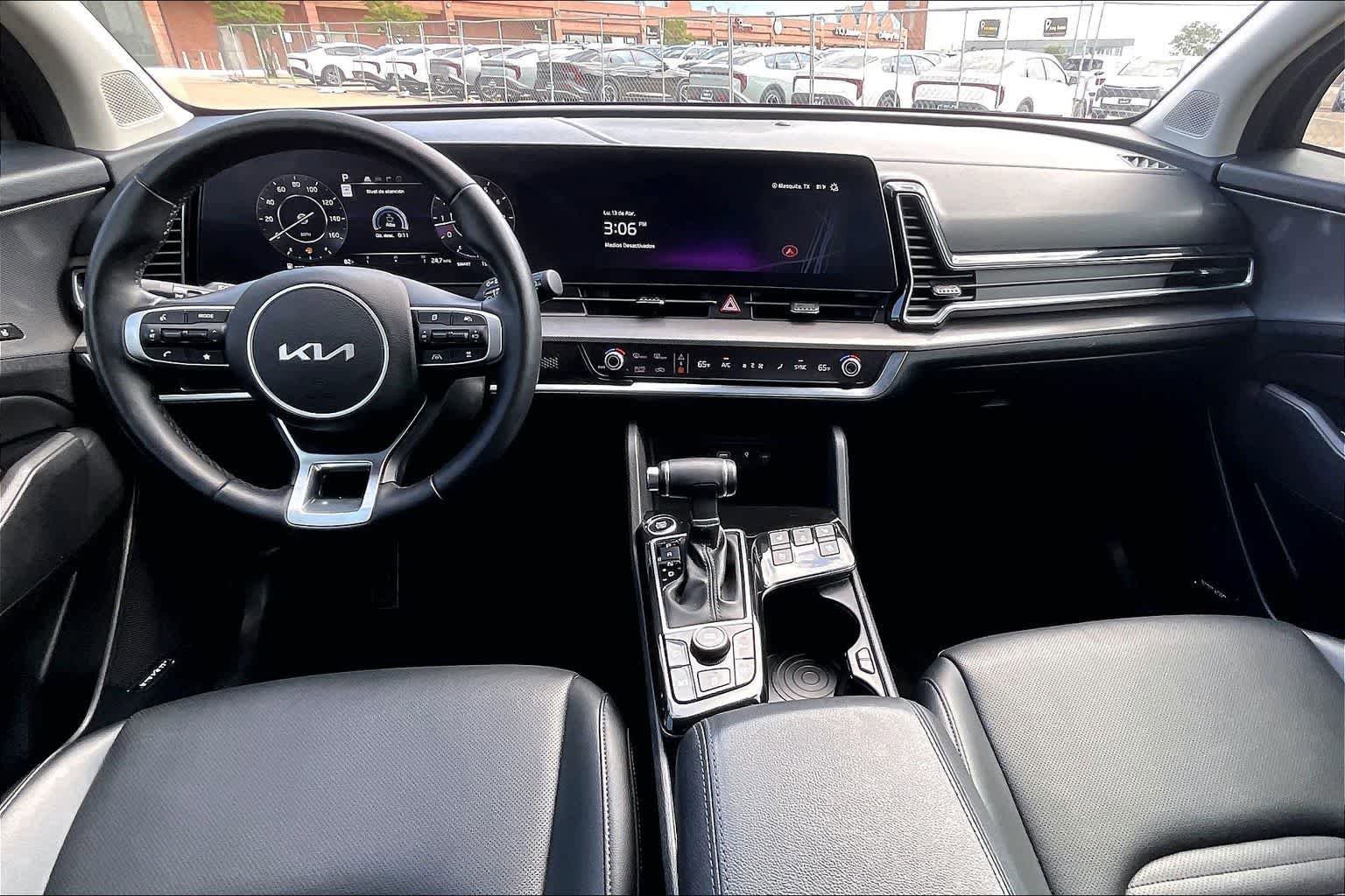 Certified 2024 Kia Sportage SX image 9