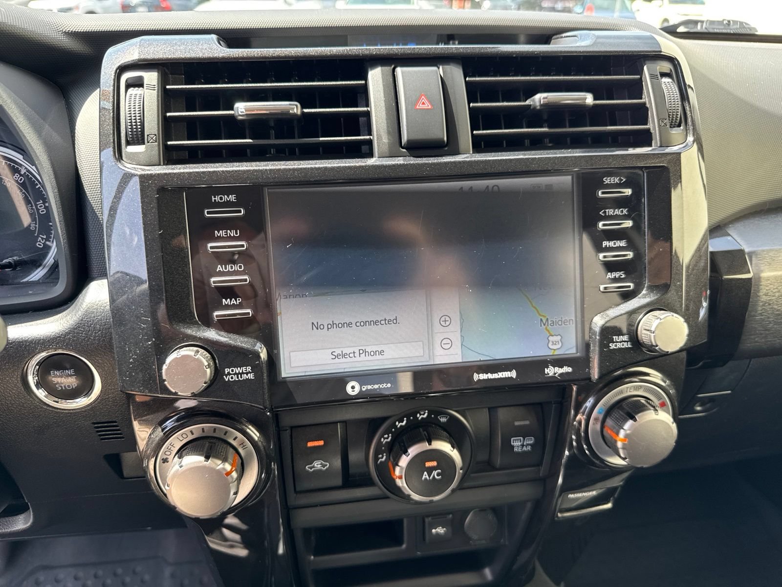 Used 2020 Toyota 4Runner TRD Off-Road Premium AWD/4WD image 24