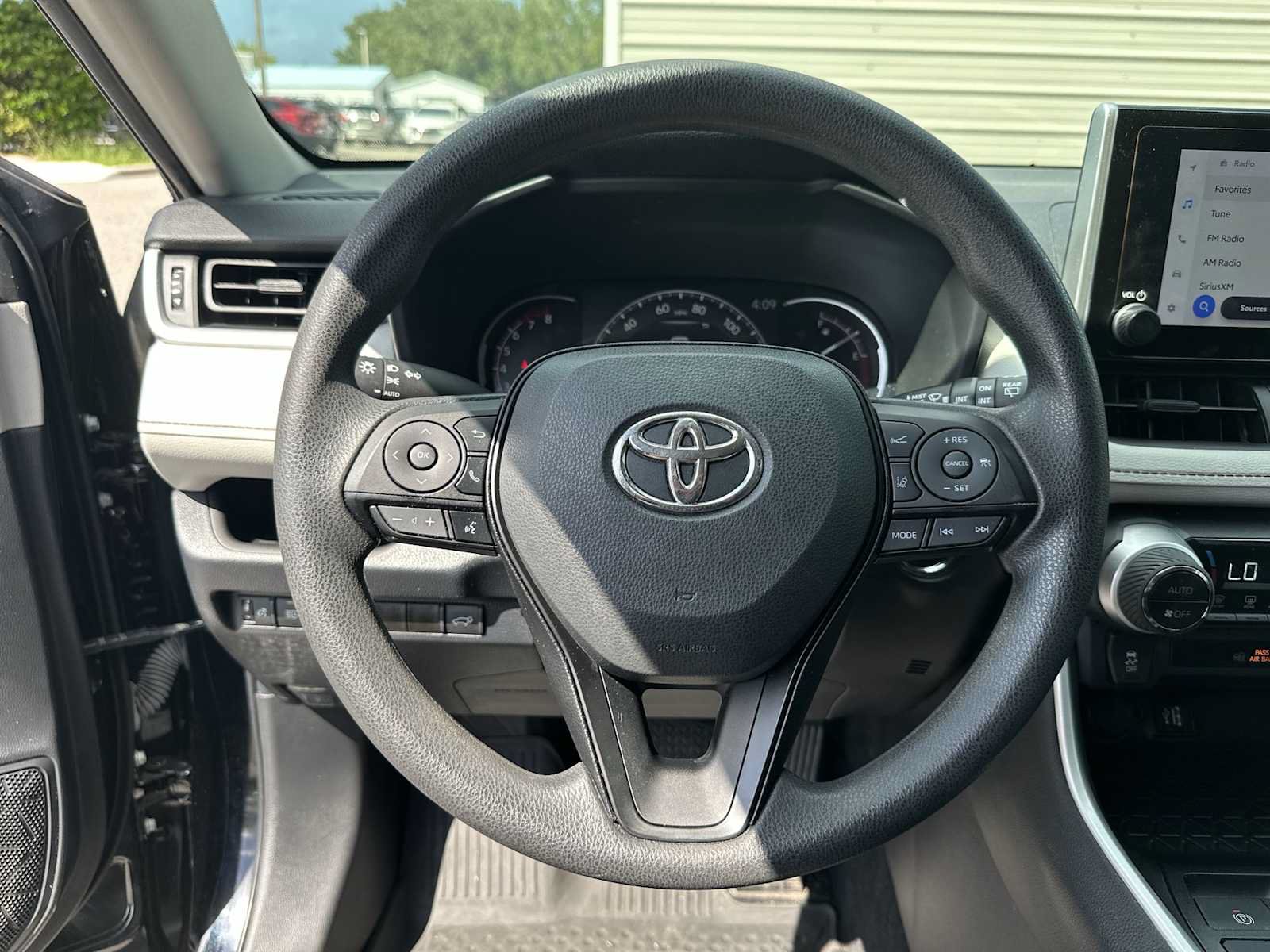 Used 2023 Toyota RAV4 XLE w/ Convenience Package AWD/4WD image 21