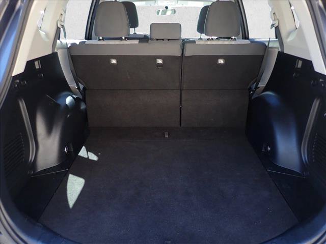 Used 2013 Toyota RAV4 LE AWD/4WD image 8