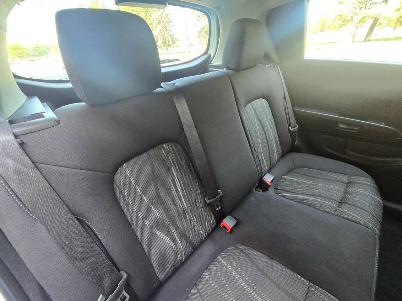 Used 2015 Chevrolet Sonic LT image 33