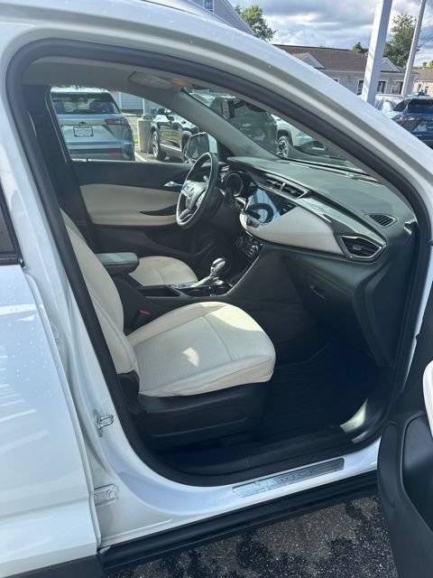 Used 2023 Buick Encore GX Select w/ Safety Package II AWD/4WD image 23