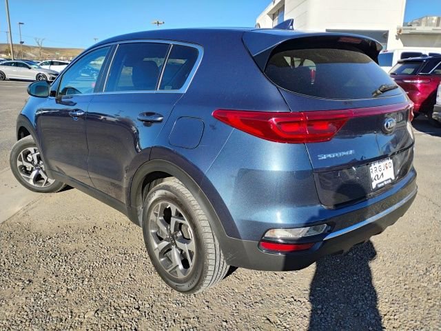 Used 2022 Kia Sportage LX AWD/4WD image 3