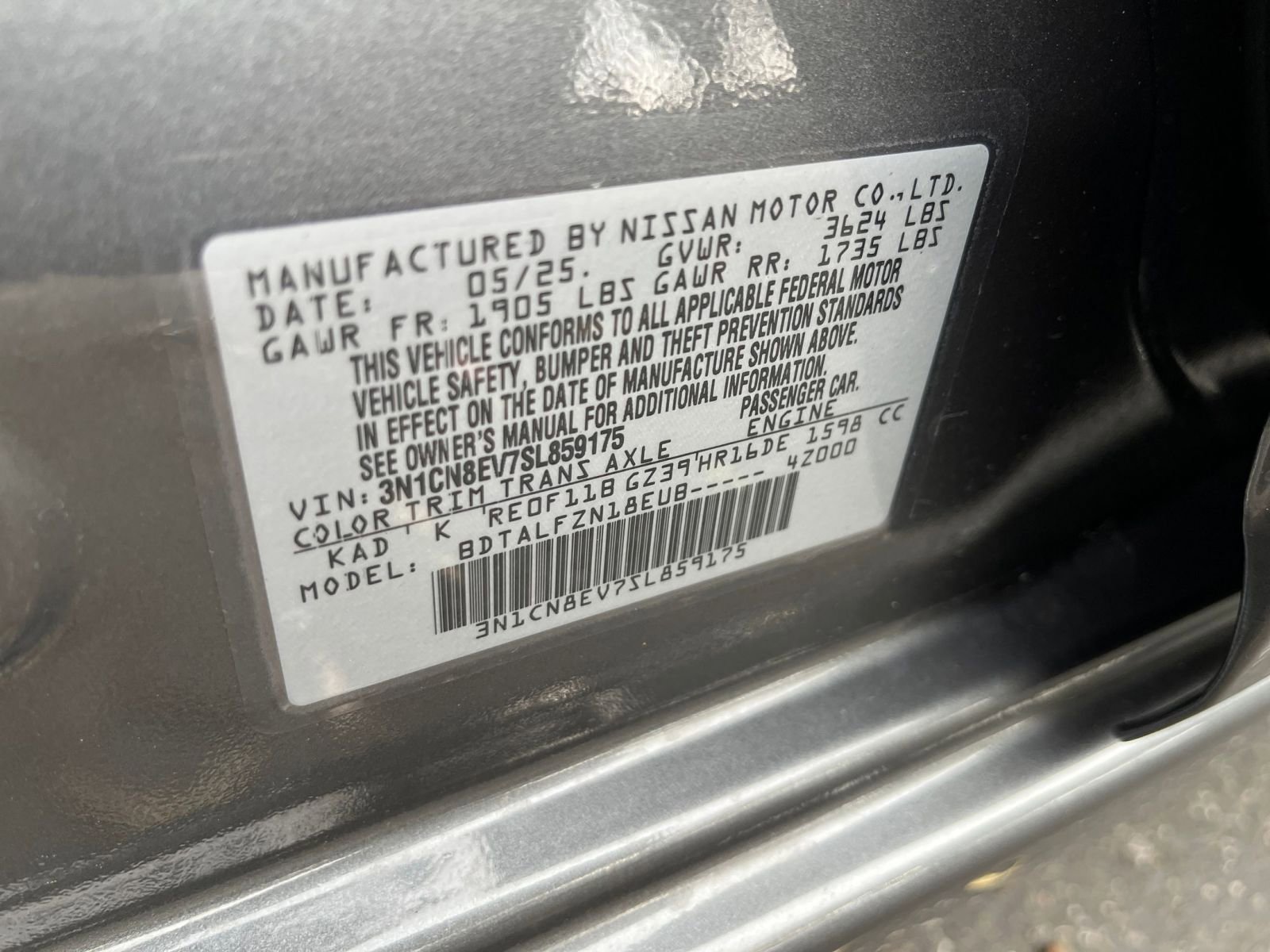 Used 2025 Nissan Versa SV image 27