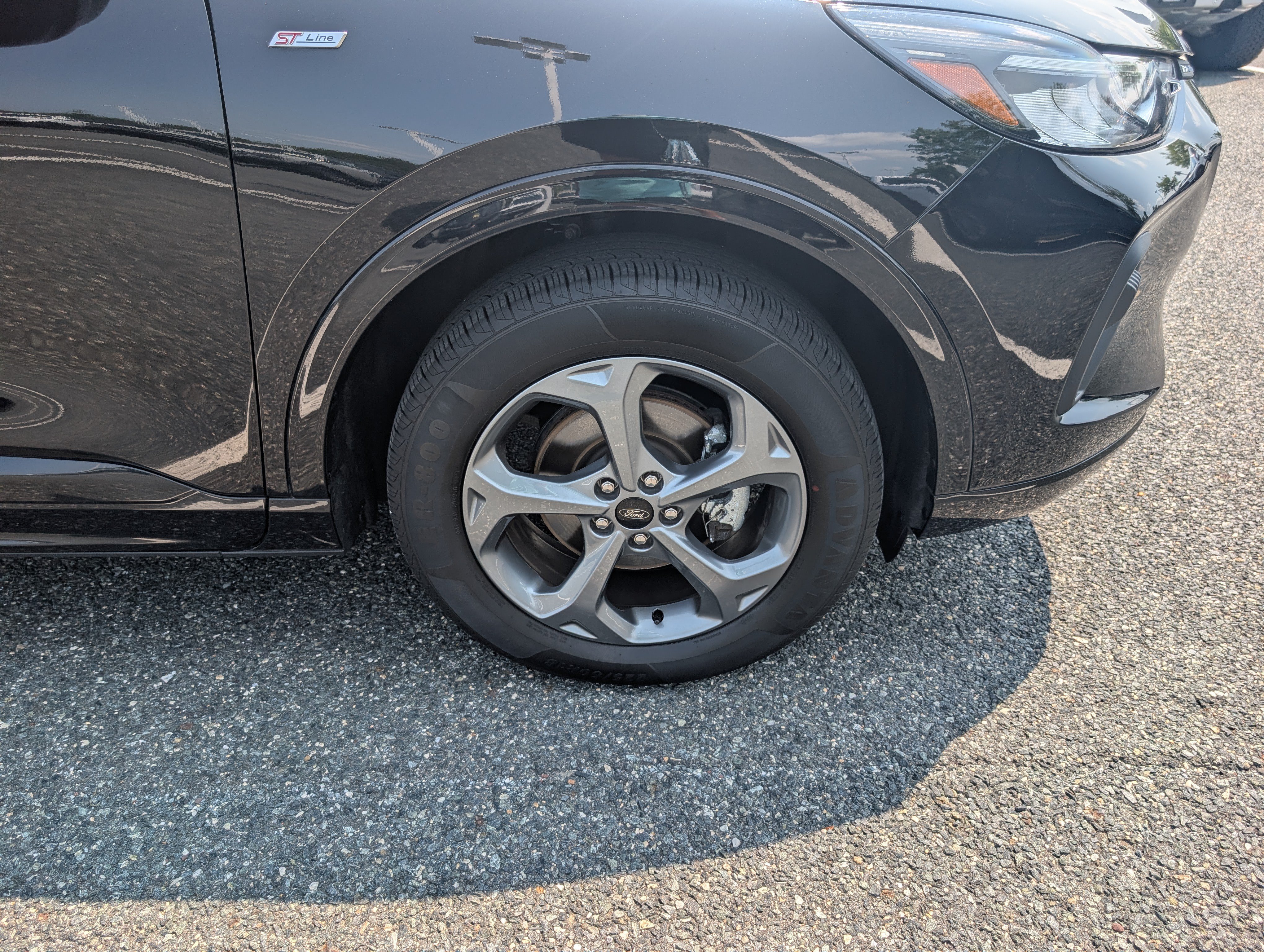 Certified 2024 Ford Escape ST-Line AWD/4WD image 11