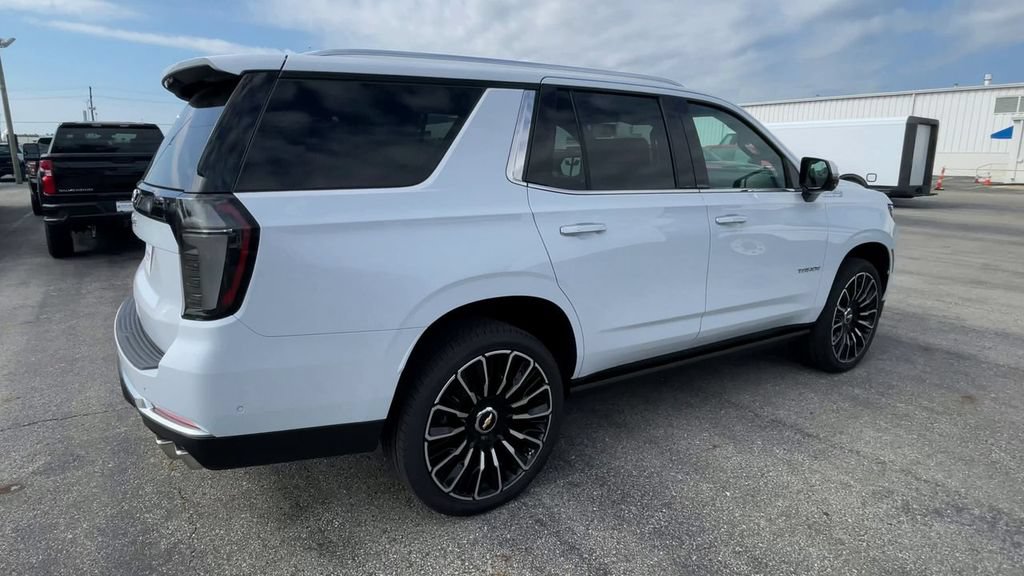 New 2026 Chevrolet Tahoe High Country AWD/4WD image 2
