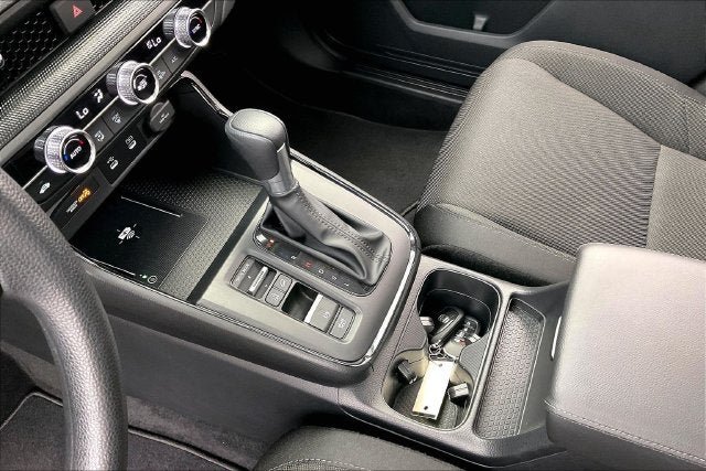 Certified 2026 Honda CR-V EX image 16