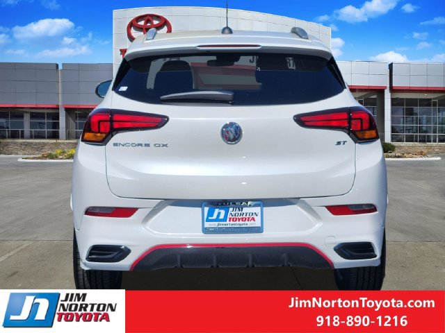 Used 2021 Buick Encore GX Select w/ Sport Touring Package FWD image 6