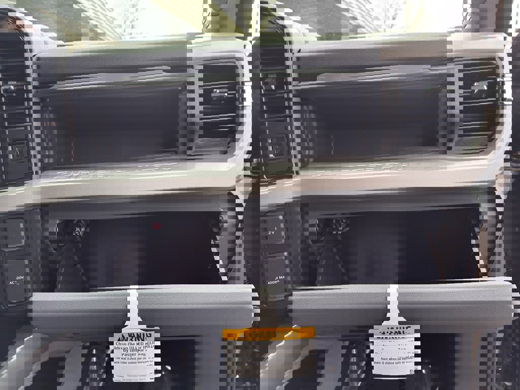 New 2026 Ford F250 XLT w/ XLT Premium Package image 36