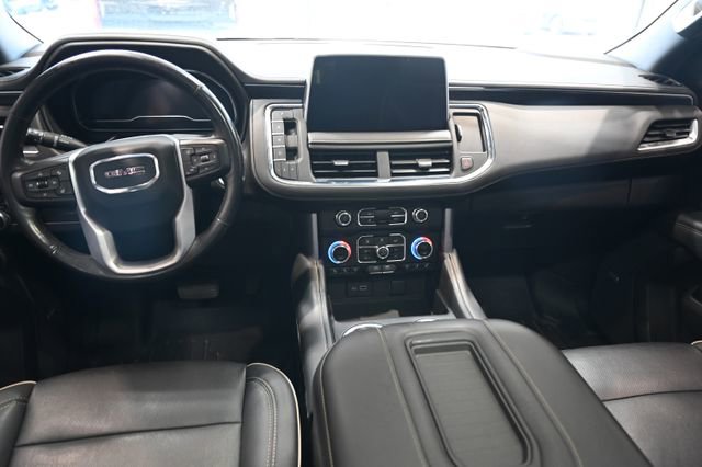 Used 2022 GMC Yukon XL SLT w/ SLT Premium Package AWD/4WD image 13