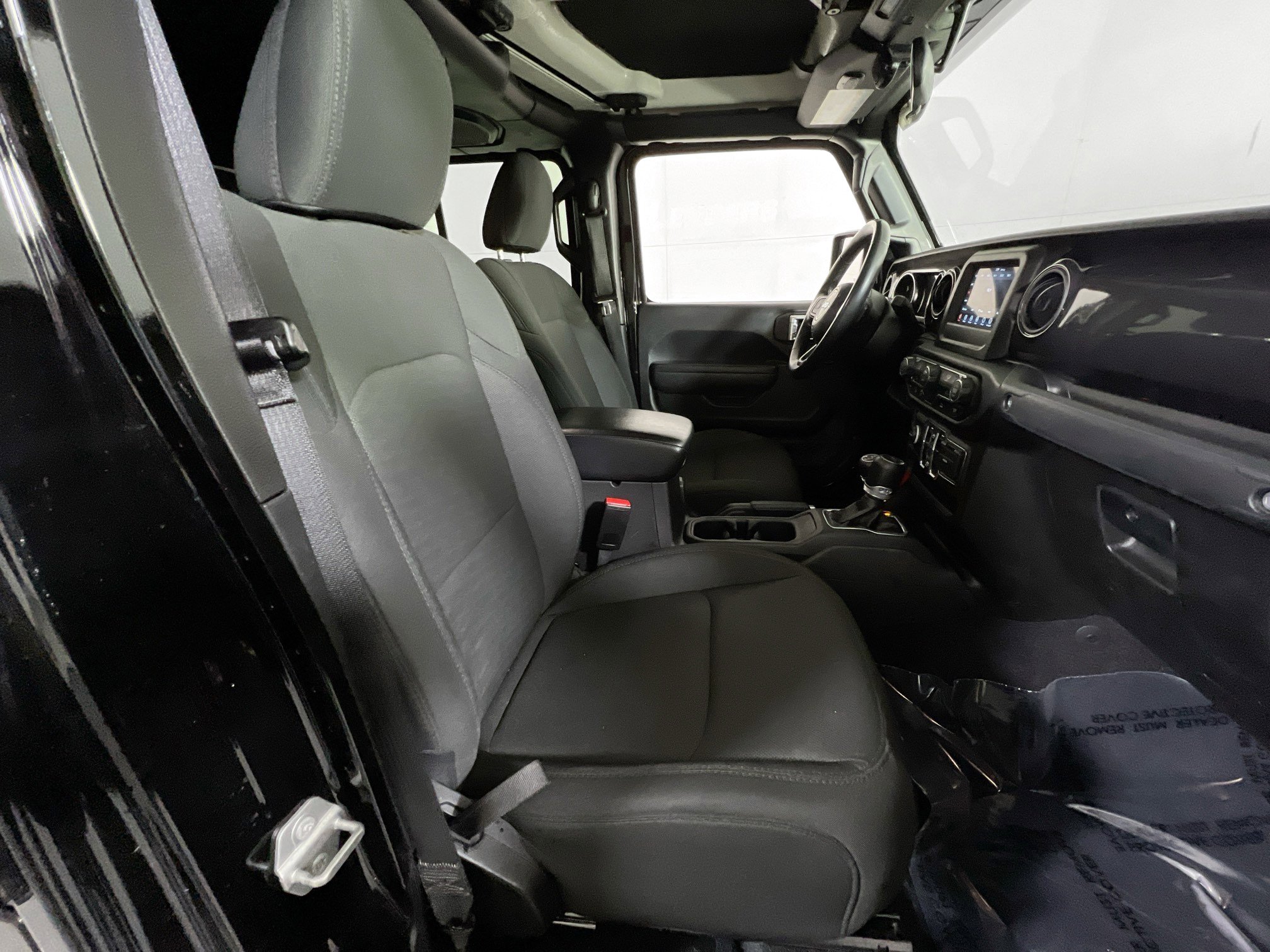 Used 2022 Jeep Gladiator Sport image 24