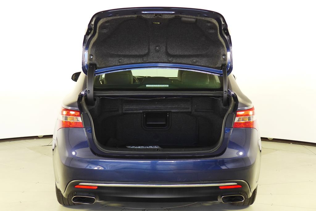 Used 2018 Toyota Avalon XLE w/ Preferred Accessory Package image 10