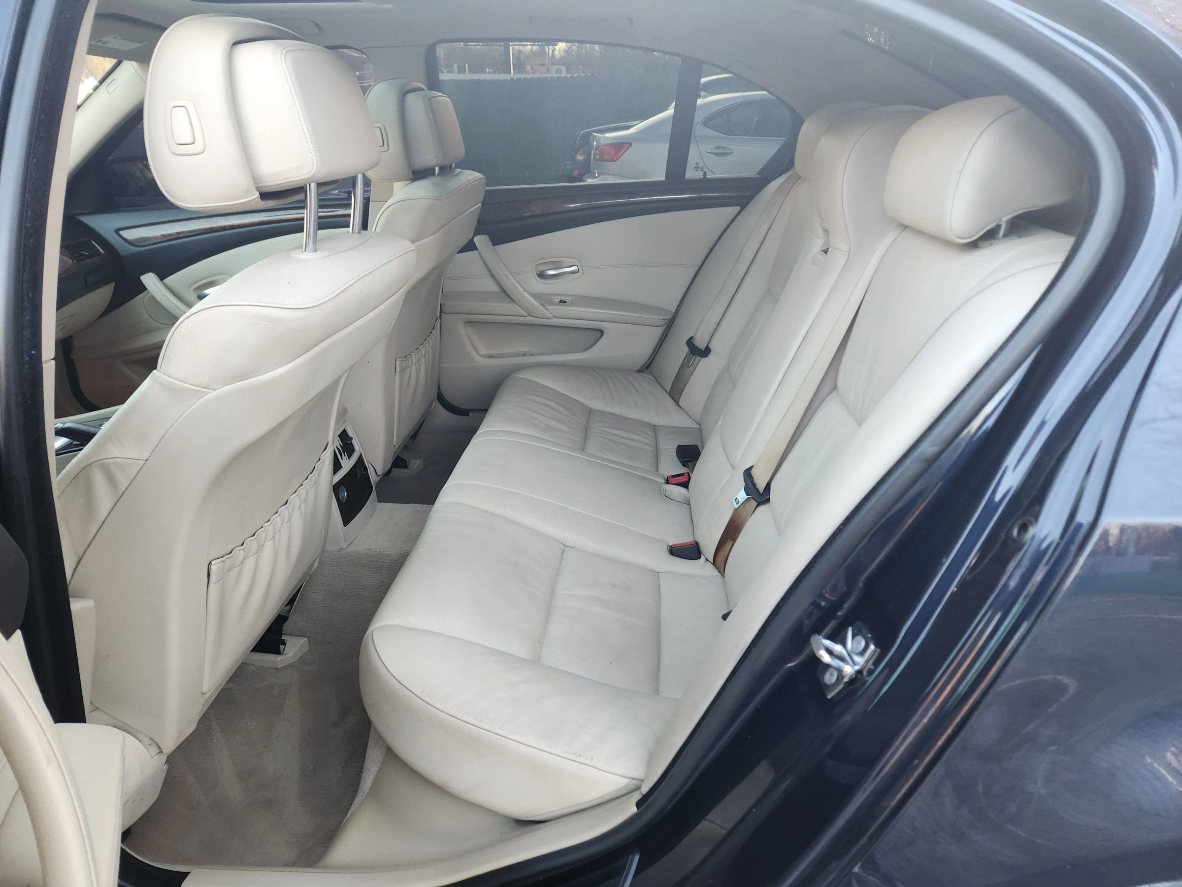 Used 2009 BMW 528i xDrive Sedan image 22