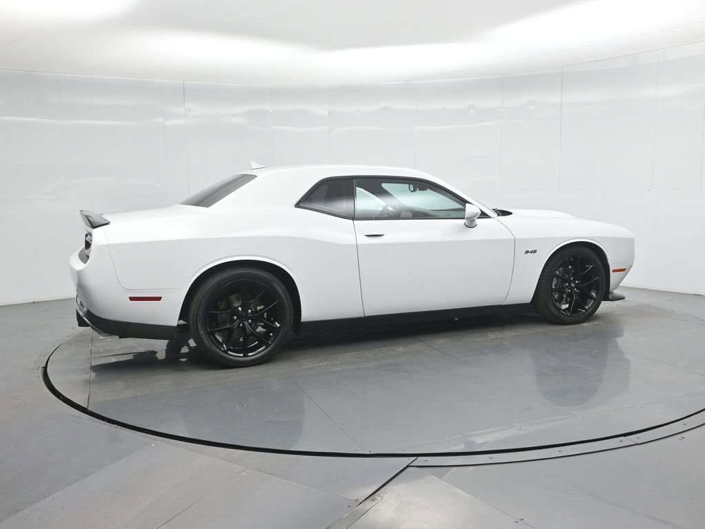 Used 2023 Dodge Challenger R/T image 5