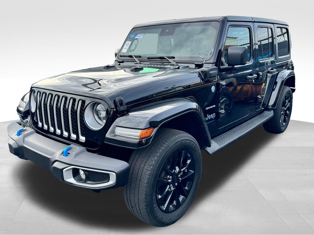 Used 2023 Jeep Wrangler Unlimited Sahara w/ Cold Weather Group image 6