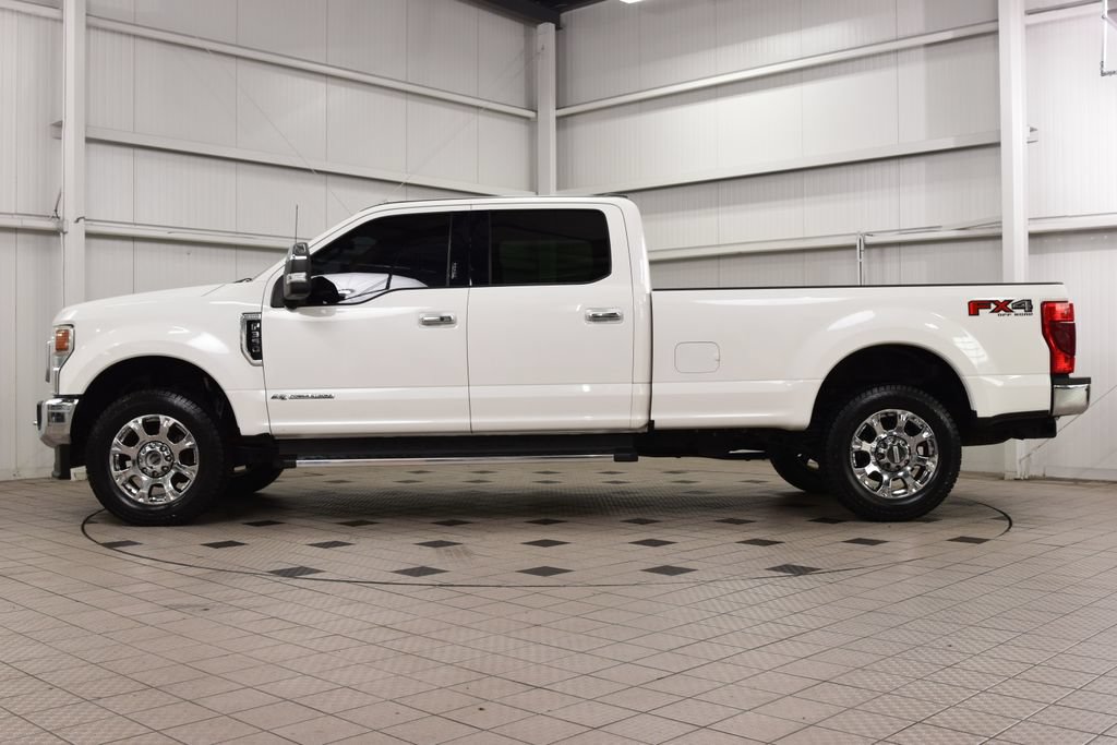 Used 2022 Ford F350 Lariat w/ Lariat Ultimate Package AWD/4WD image 4