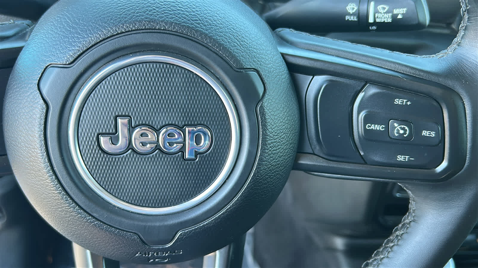 Used 2021 Jeep Gladiator Sport AWD/4WD image 20