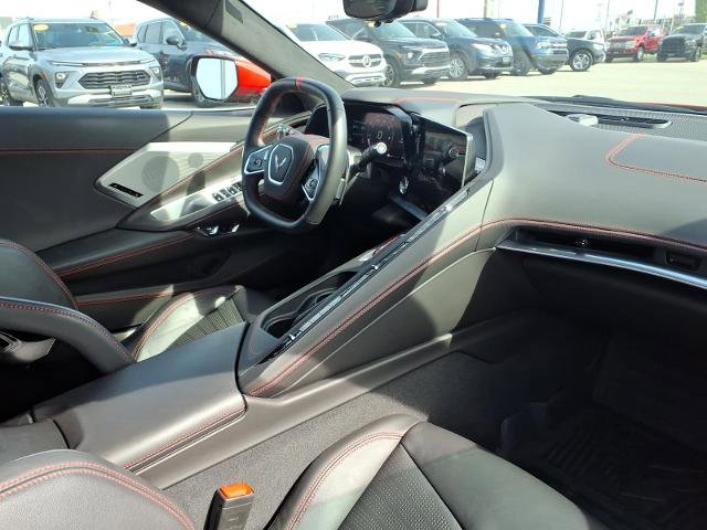 Used 2021 Chevrolet Corvette Stingray Premium Conv w/ Z51 Performance Package image 18