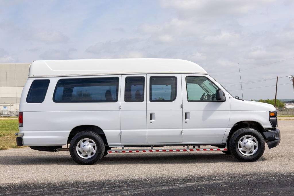 Used 2013 Ford E-250 and Econoline 250 Extended w/ PWR Group image 8