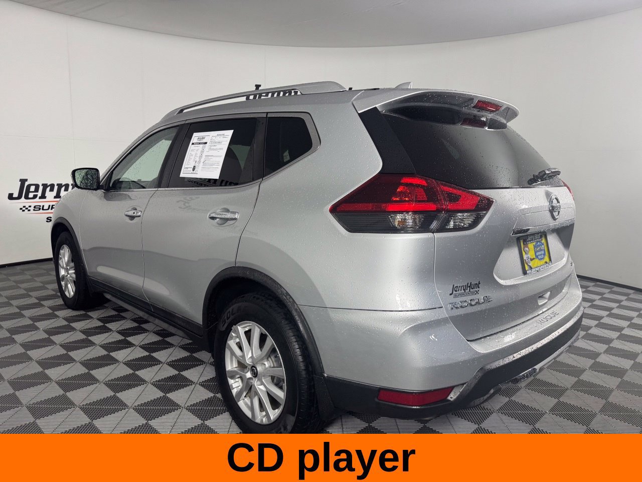 Used 2018 Nissan Rogue SV FWD image 11