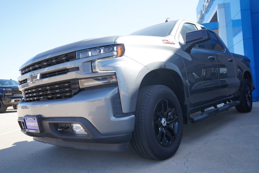 Used 2021 Chevrolet Silverado 1500 RST w/ Z71 Off-Road Package AWD/4WD image 4