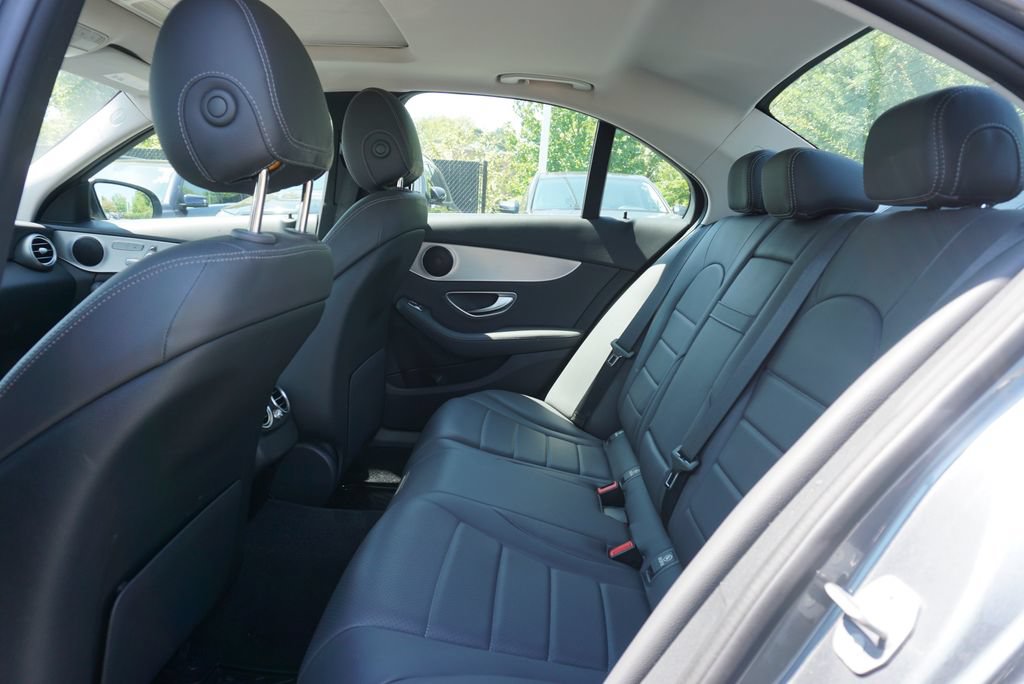 Used 2019 Mercedes-Benz C 300 Sedan image 24