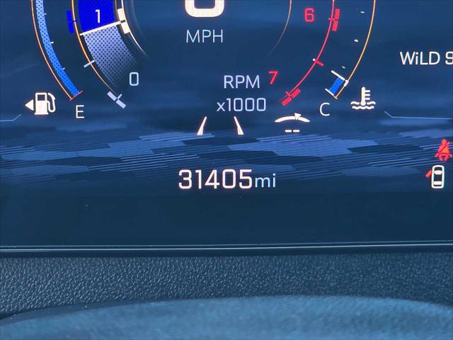 Used 2025 Chevrolet Traverse LT AWD/4WD image 28