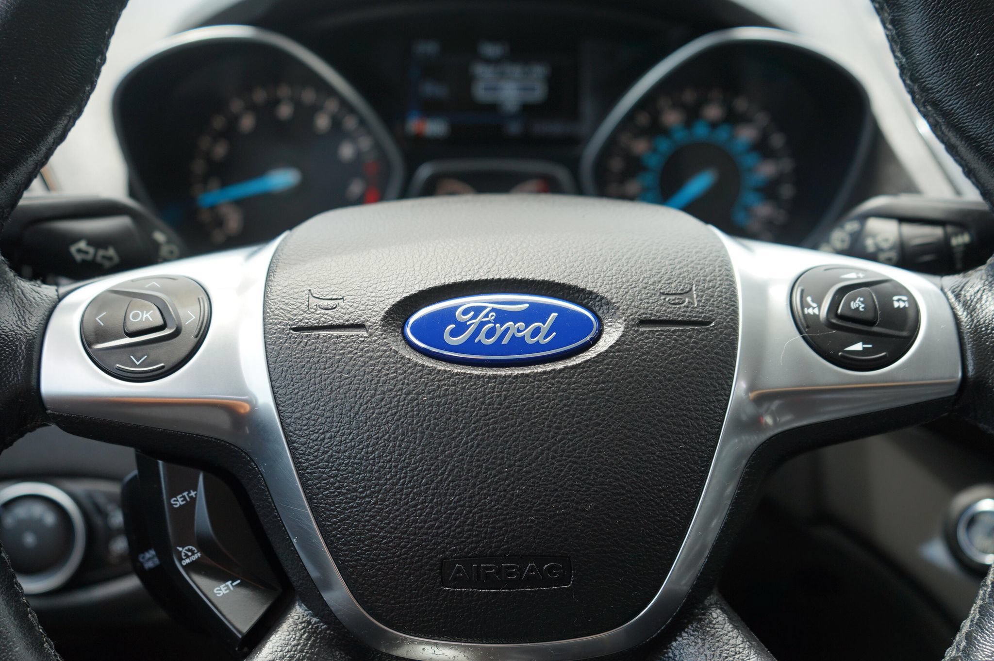 Used 2016 Ford Escape Titanium AWD/4WD image 26