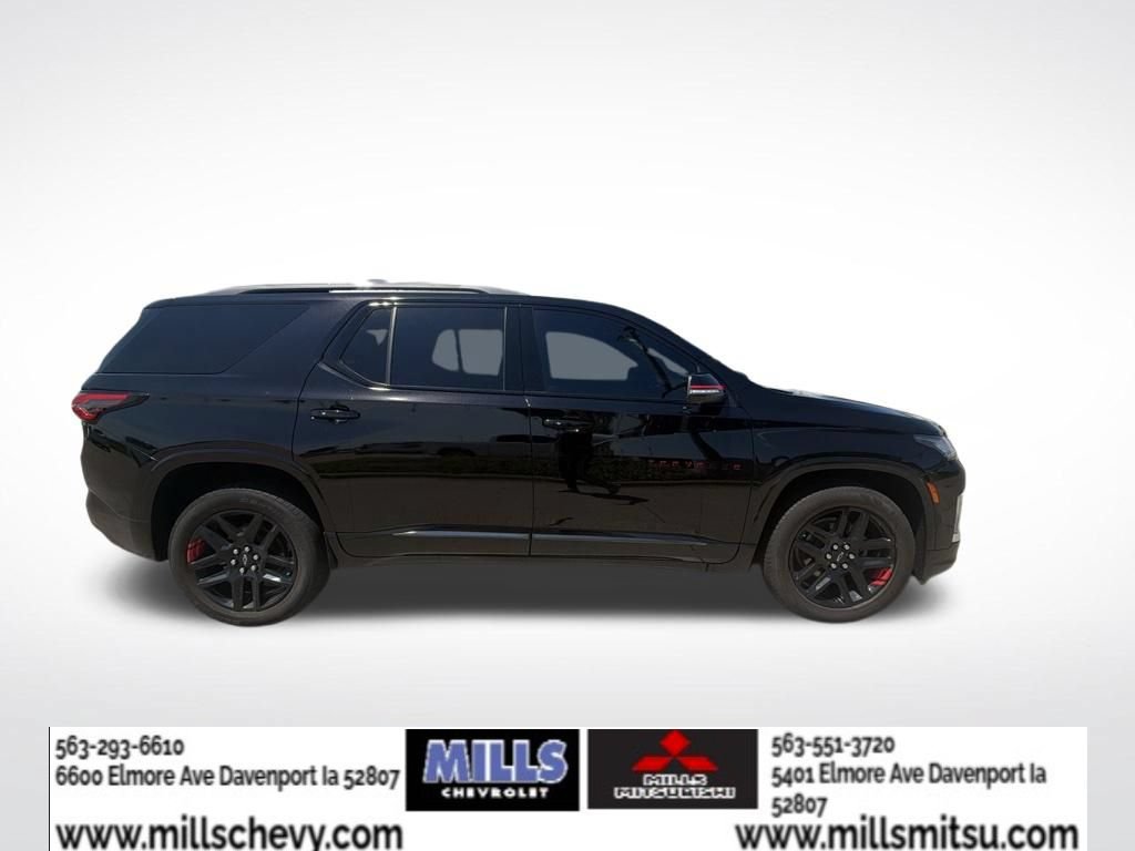 Used 2023 Chevrolet Traverse Premier w/ Redline Edition AWD/4WD image 4