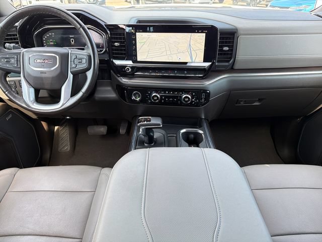 Used 2023 GMC Sierra 1500 SLT w/ SLT Premium Package AWD/4WD image 9
