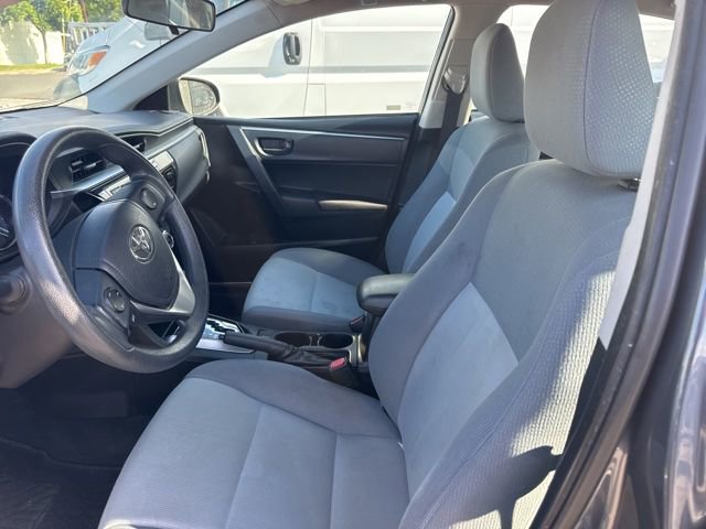 Used 2015 Toyota Corolla L FWD image 10
