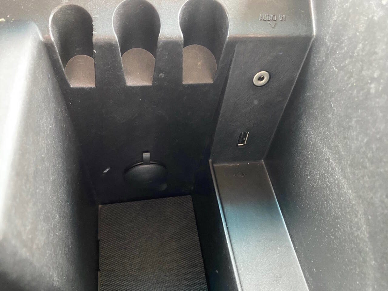 Used 2009 Ford Taurus Limited image 35