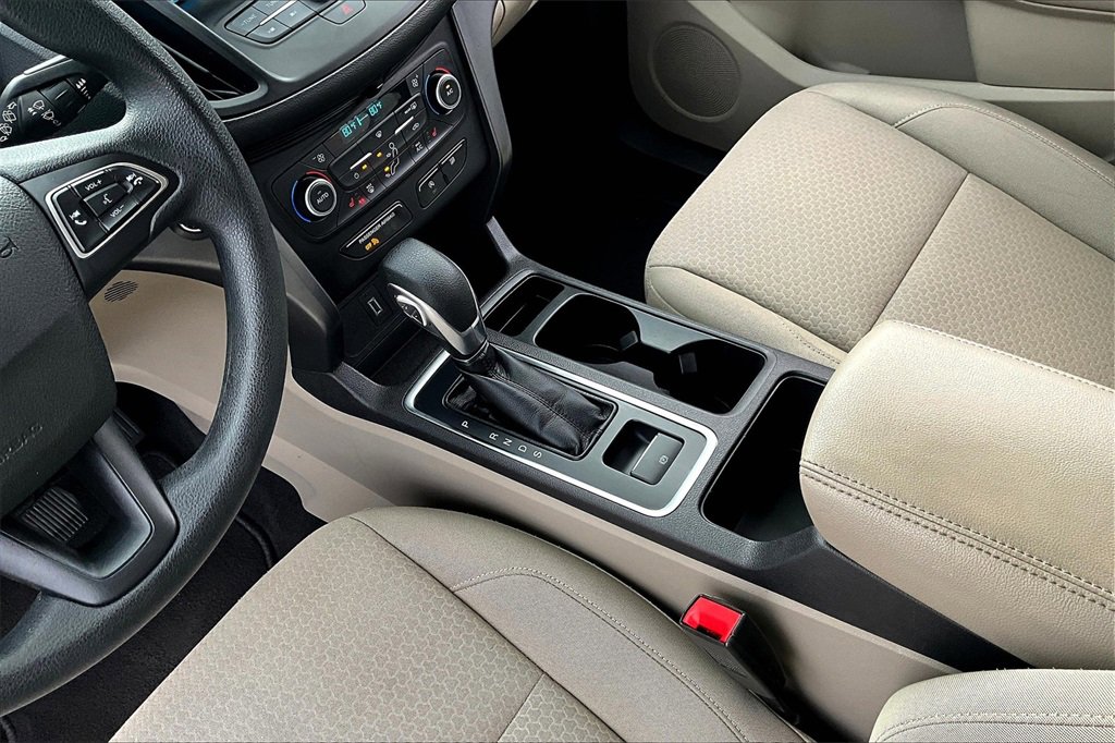Used 2019 Ford Escape SE image 15