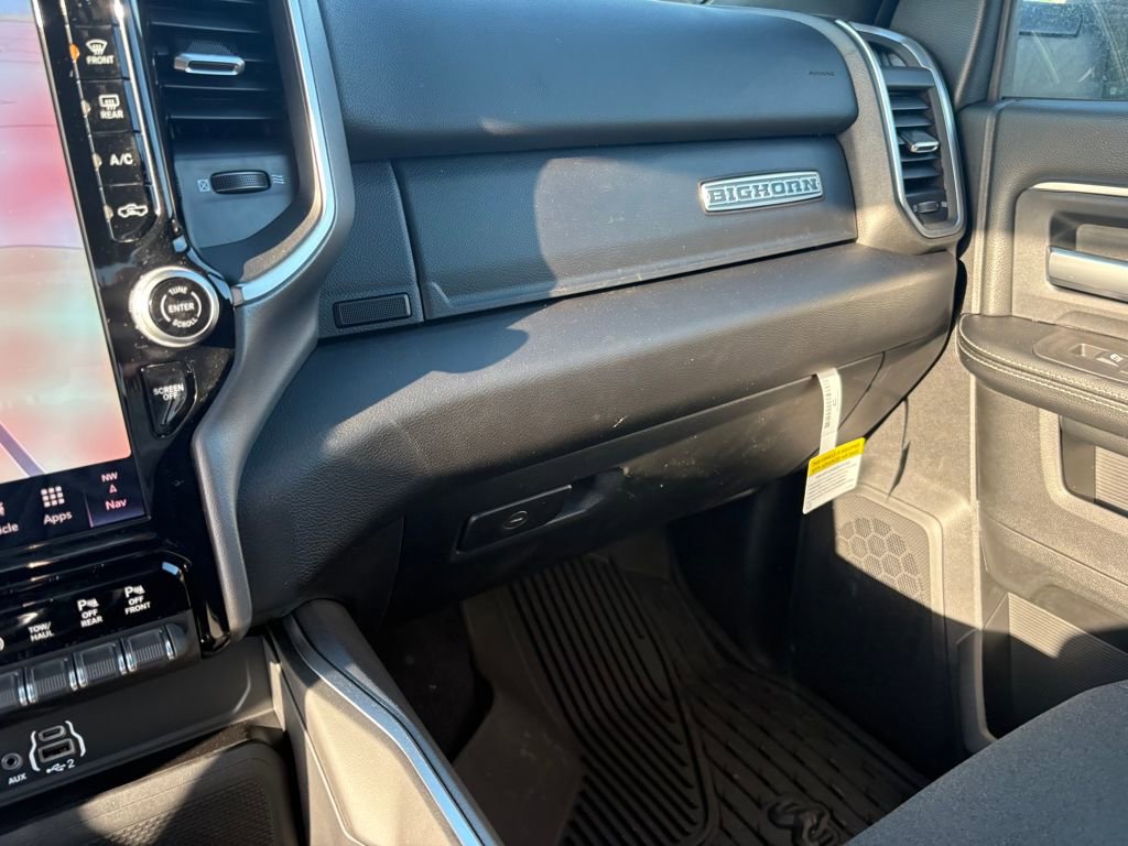 New 2026 RAM 3500 Big Horn AWD/4WD image 24
