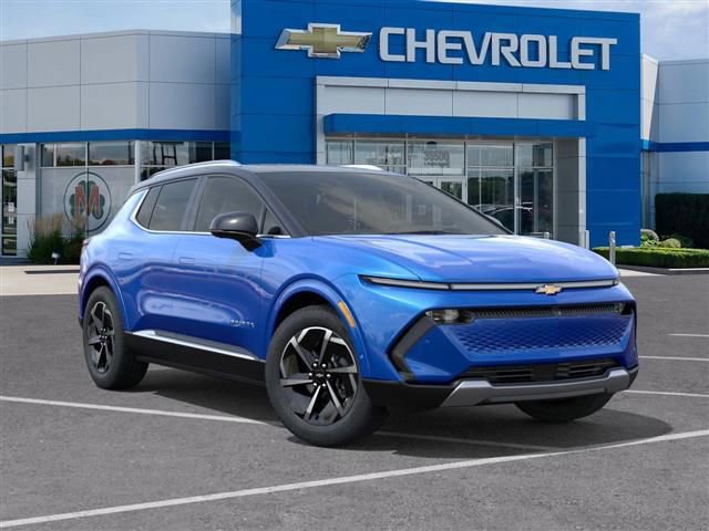 New 2025 Chevrolet Equinox EV LT image 7