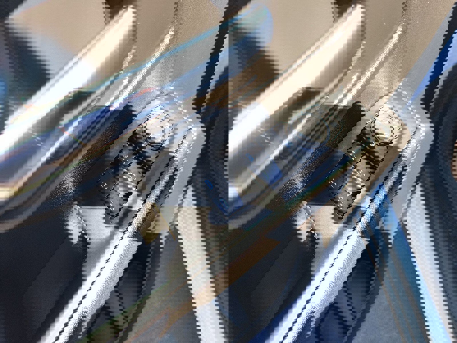 Used 2023 Chevrolet Silverado 1500 Custom image 21