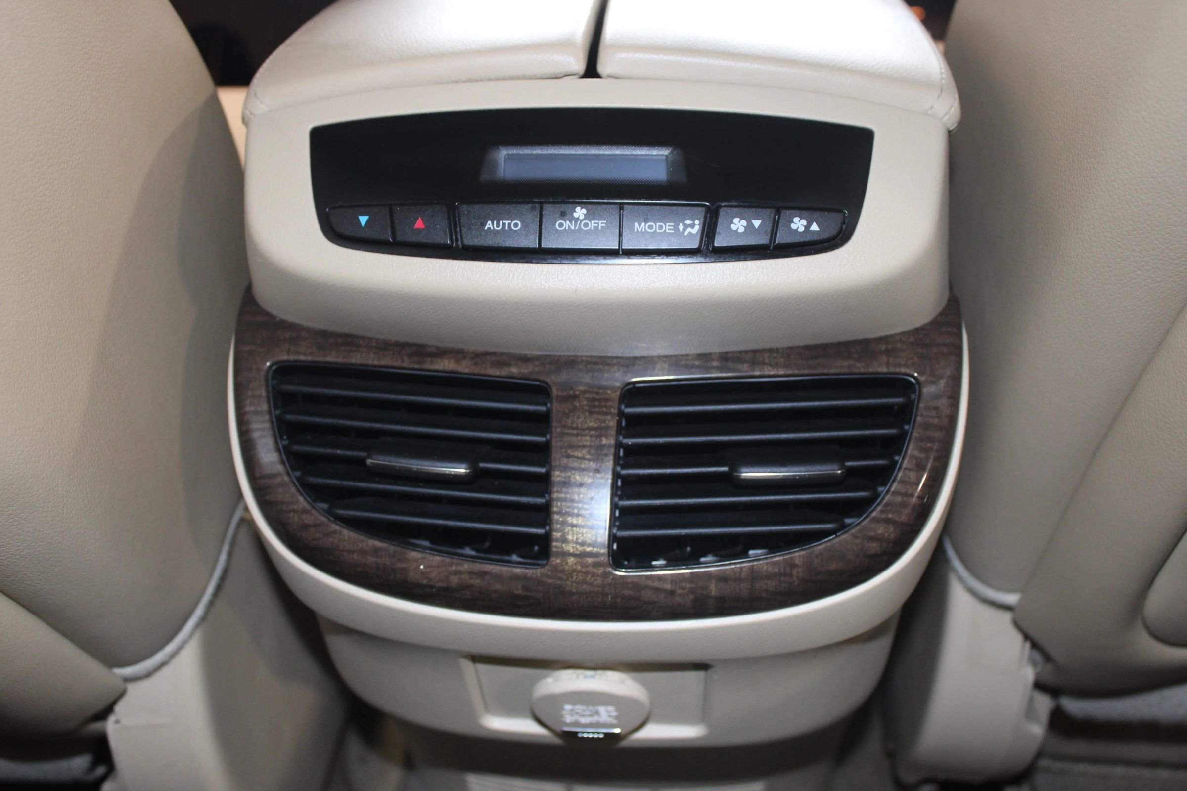 Used 2012 Acura MDX w/ Technology Package image 35