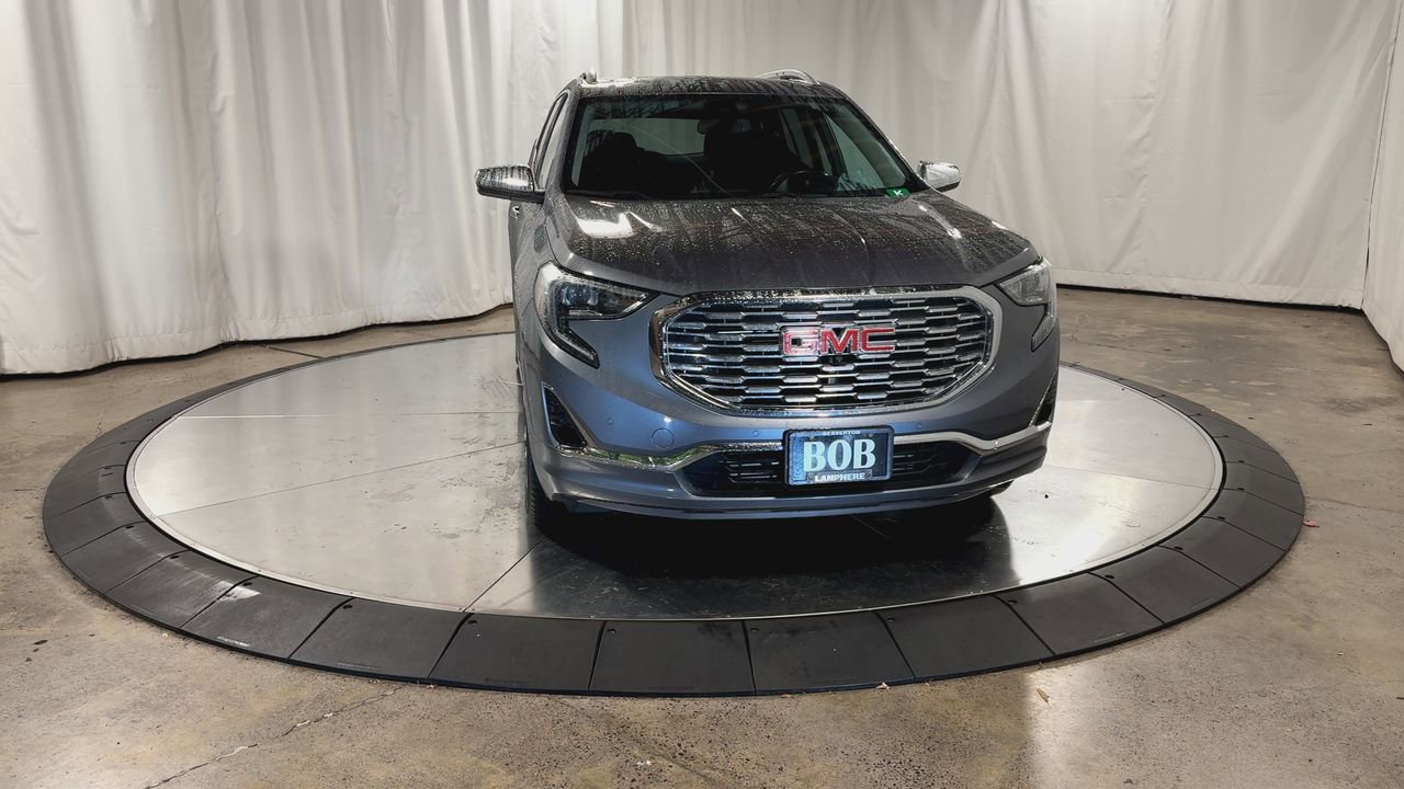 Used 2018 GMC Terrain Denali w/ Advanced Safety Package image 4