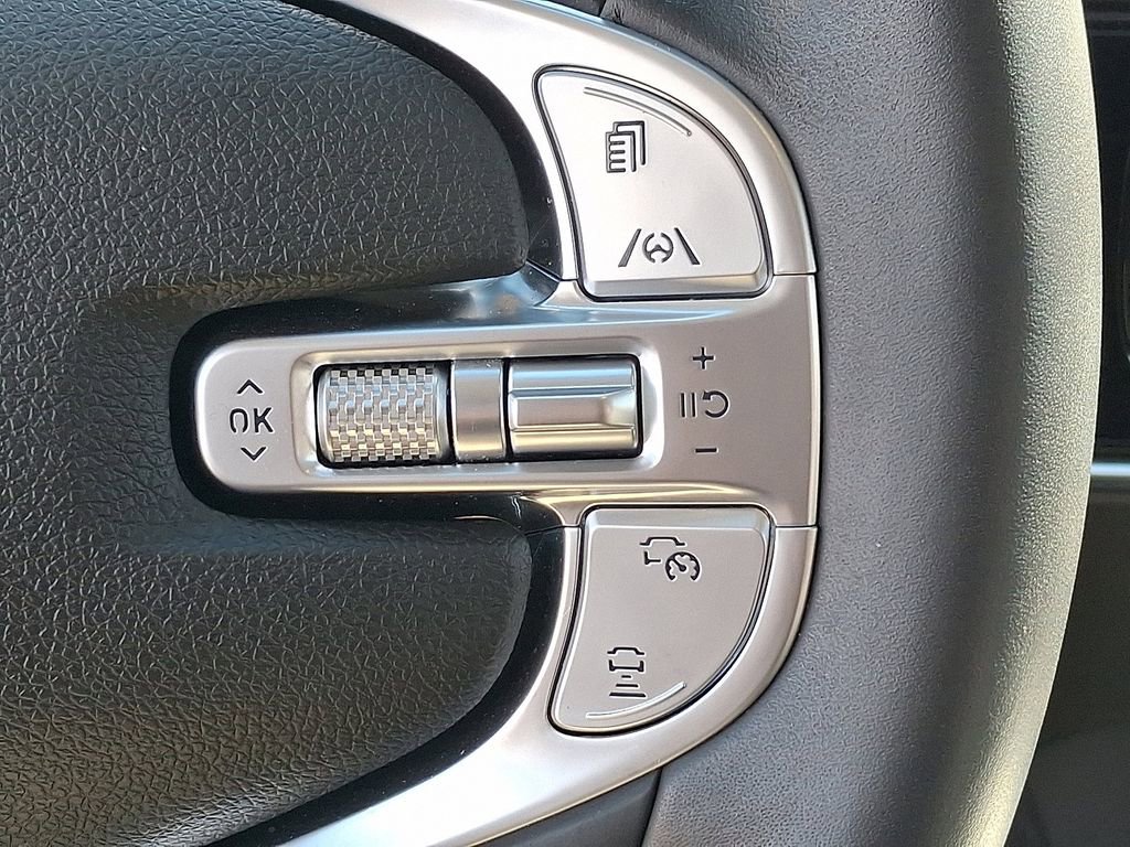 Used 2025 Genesis GV70 2.5T image 23