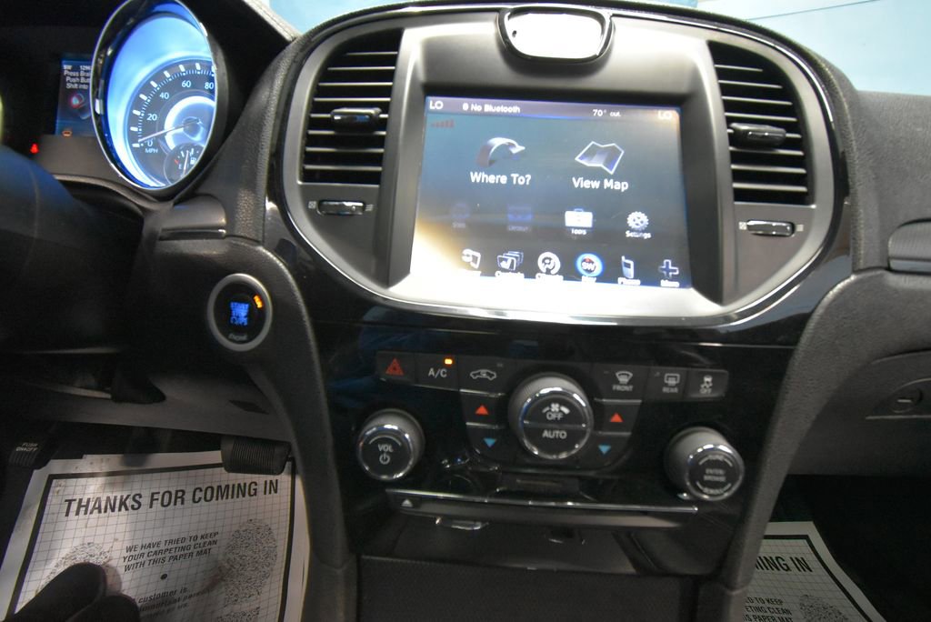 Used 2013 Chrysler 300 S image 16