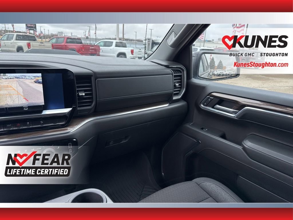 Used 2024 Chevrolet Silverado 1500 LT Trail Boss AWD/4WD image 45