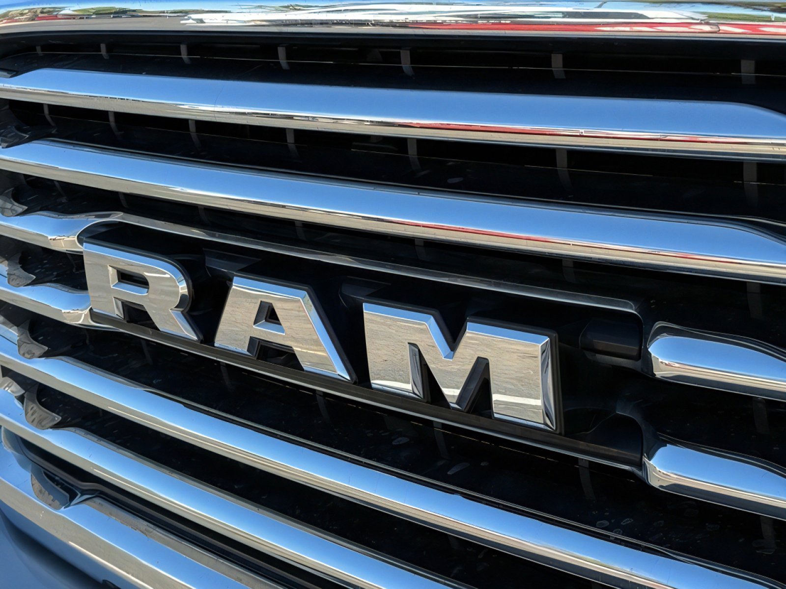 Used 2019 RAM 2500 Limited image 33