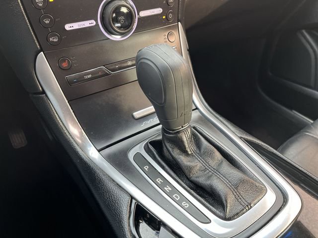 Used 2016 Ford Edge Titanium AWD/4WD image 22