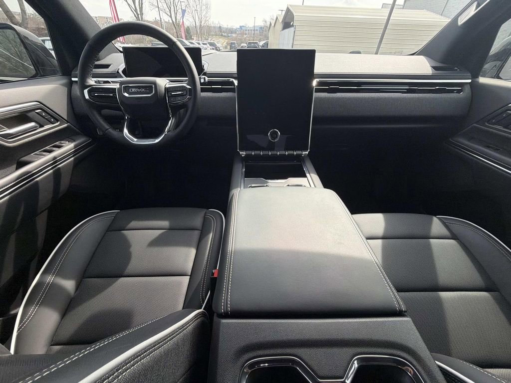 Used 2026 GMC Sierra EV Elevation image 19