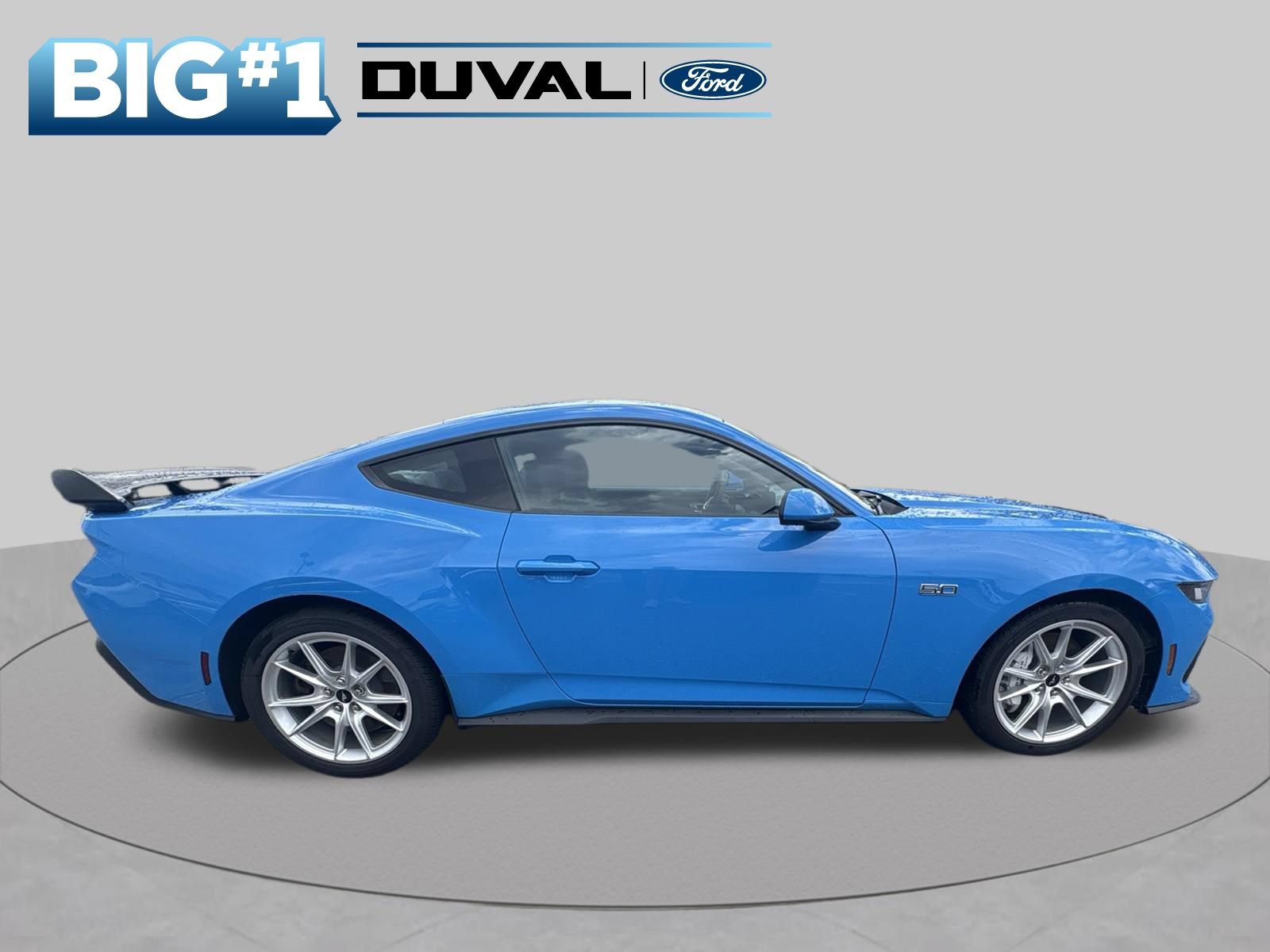 Used 2024 Ford Mustang GT RWD image 5