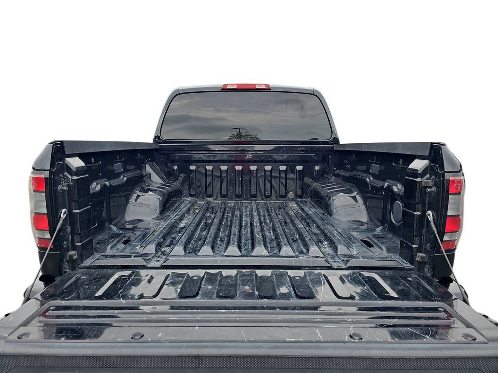 Used 2022 Nissan Frontier SV w/ Technology Package RWD image 29
