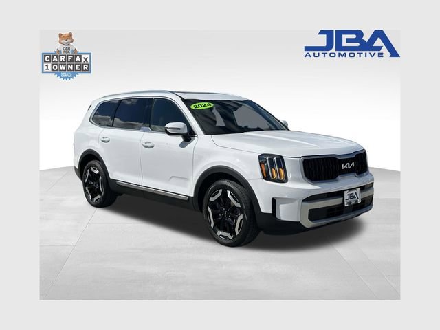 Used 2024 Kia Telluride EX w/ EX Captain's Chair Package image 1